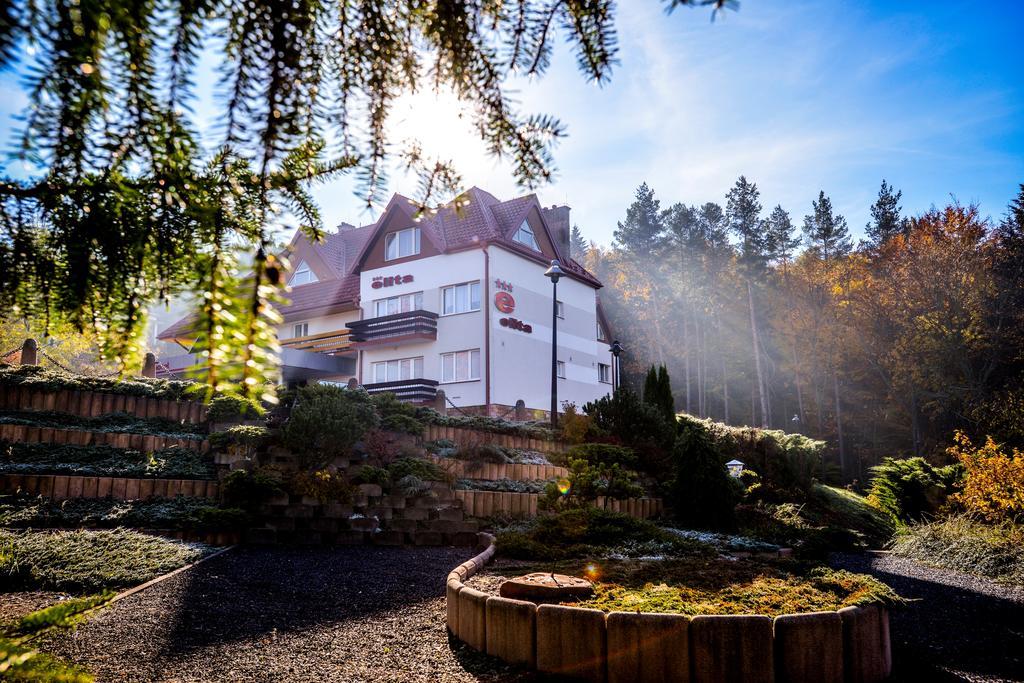 Elita Hotel & Restauracja Iwonicz-Zdroj Exterior photo